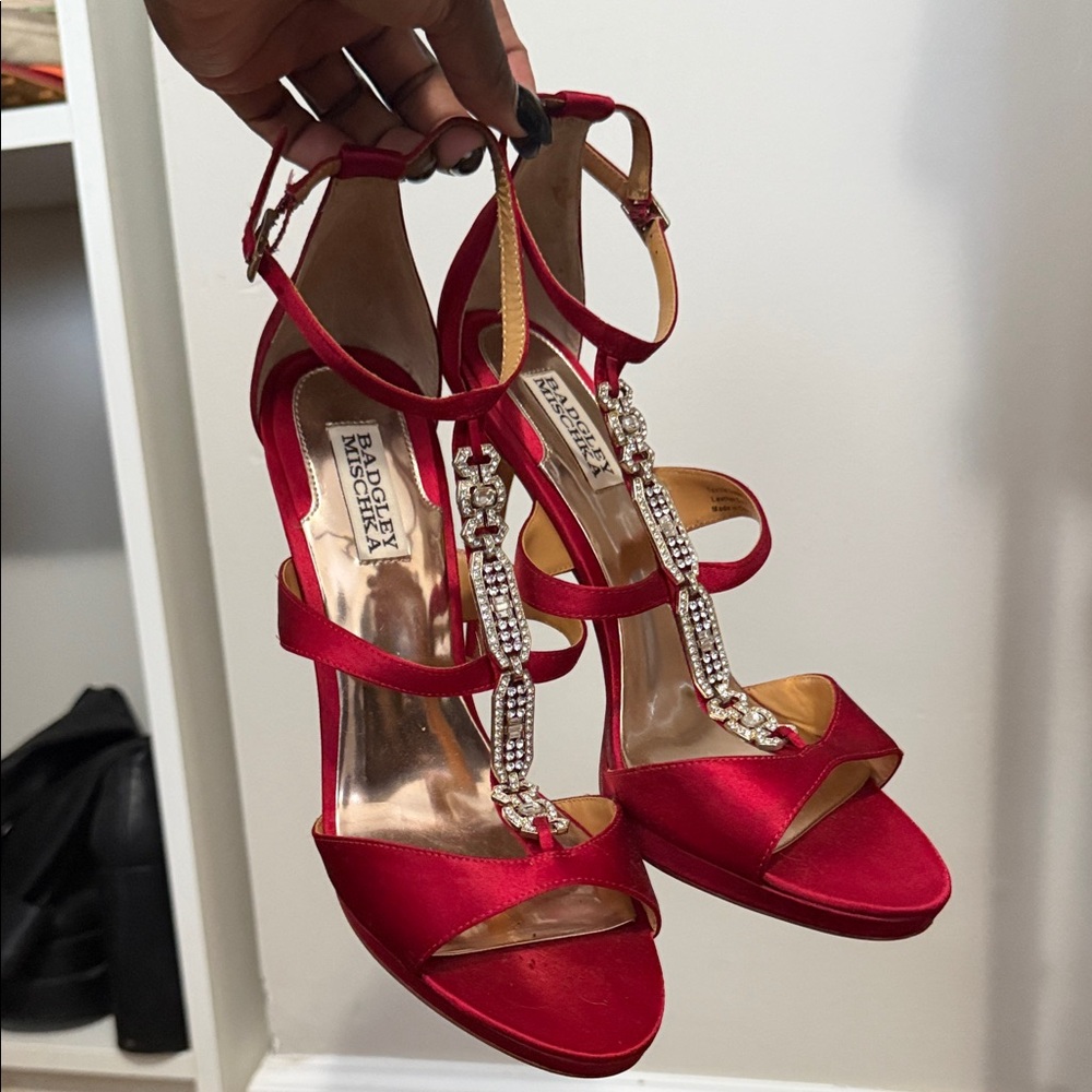 Badgley Mischka T-Strap Heels